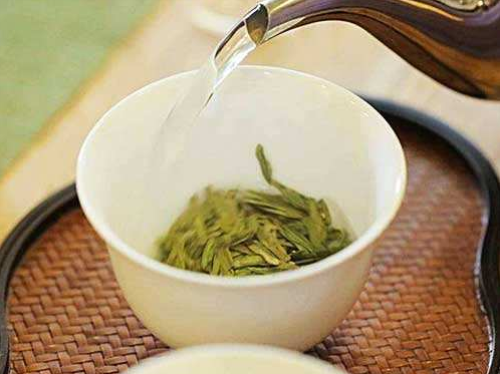 西湖龙井茶鉴别